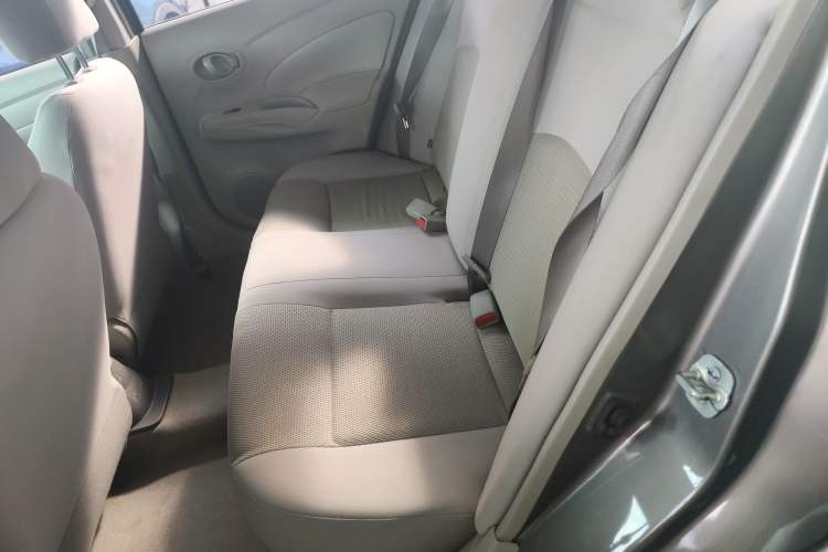 Used Nissan Sunny 2015 1.5XE CVT Comfort Edition Left Rear Seat