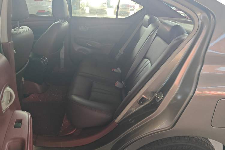 Used Nissan Sunny 2015 1.5XE Manual Comfort Edition Left Rear Seat