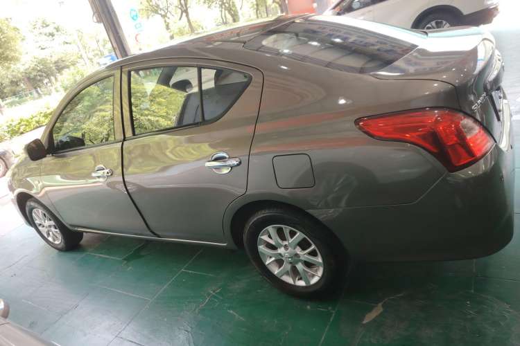 Used Nissan Sunny 2015 1.5XE CVT Elite Edition Left Side