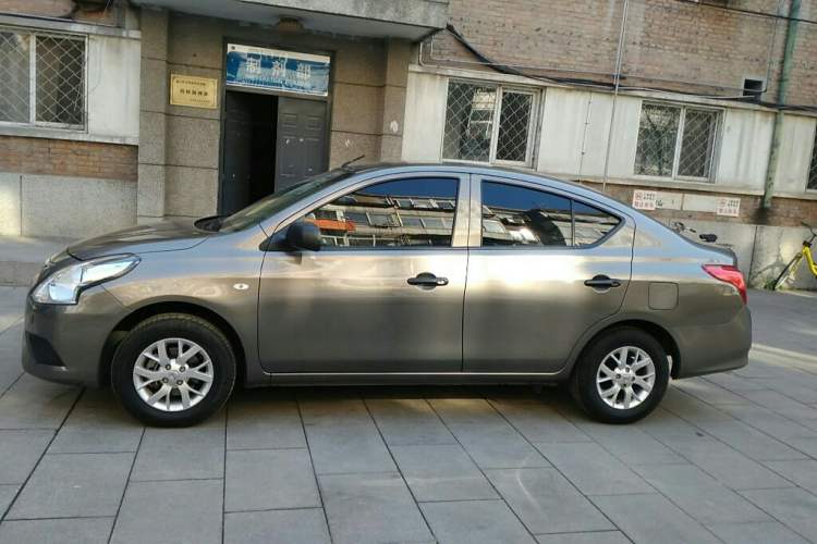 Used Nissan Sunny 2015 1.5XE CVT Comfort Edition Left Side