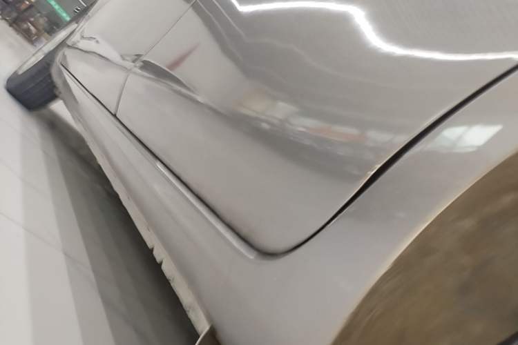 Used Nissan Sunny 2015 1.5XE CVT Comfort Edition Left Side Sill