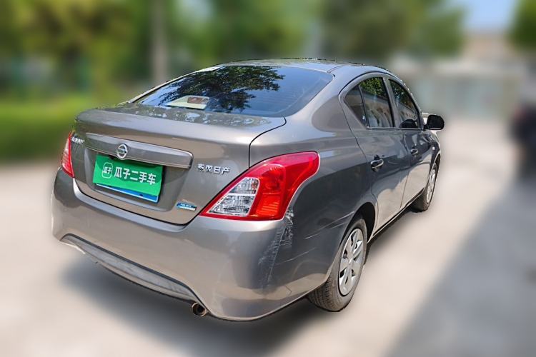 Used Nissan Sunny 2015 1.5XE Manual Comfort Edition Rear Right 45 Deg