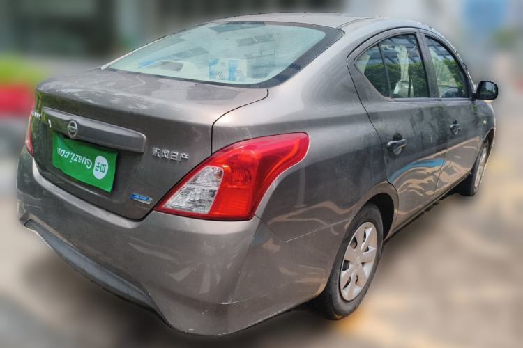 Used Nissan Sunny 2015 1.5XE Manual Comfort Edition Rear Right 45 Deg