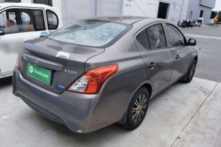 Used Nissan Sunny 2015 1.5XE Manual Comfort Edition Rear Right 45 Deg