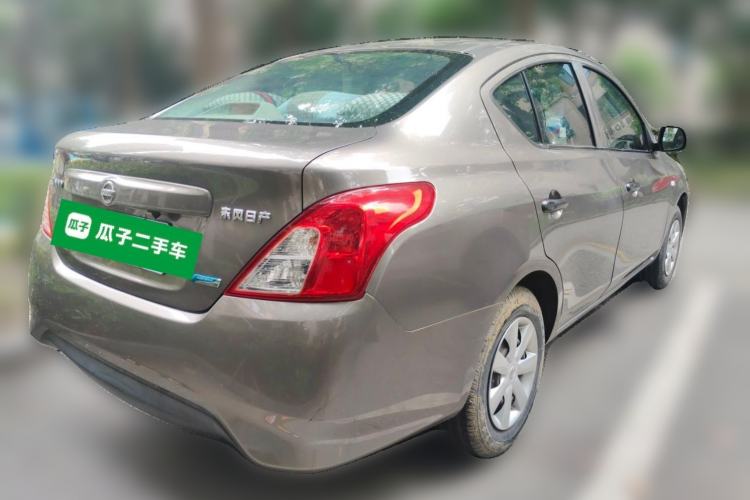 Used Nissan Sunny 2015 1.5XE Manual Comfort Edition Rear Right 45 Deg