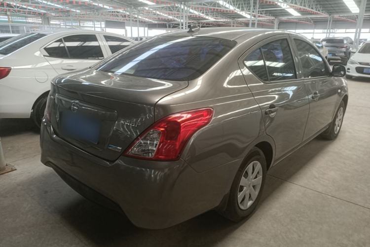 Used Nissan Sunny 2015 1.5XE CVT Comfort Edition Rear Right 45 Deg