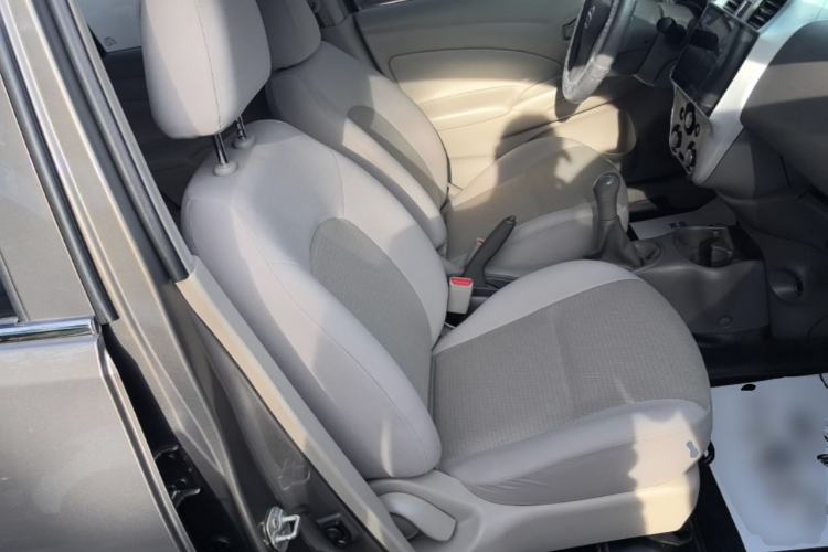 Used Nissan Sunny 2015 1.5XE Manual Comfort Edition Right Front Seat