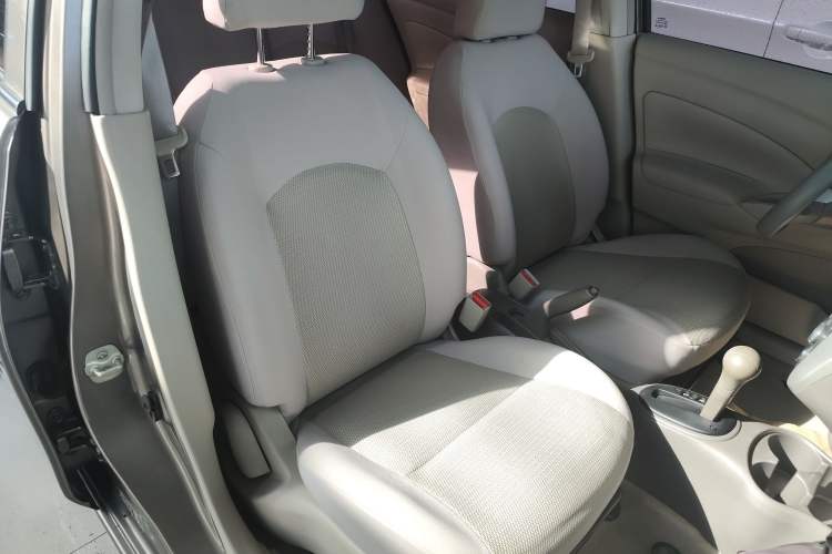 Used Nissan Sunny 2015 1.5XE CVT Comfort Edition Right Front Seat