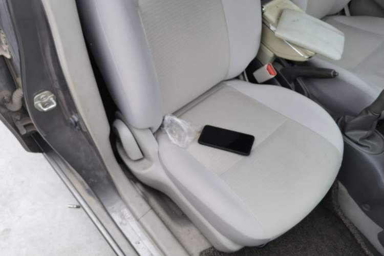 Used Nissan Sunny 2015 1.5XE Manual Comfort Edition Right Front Seat