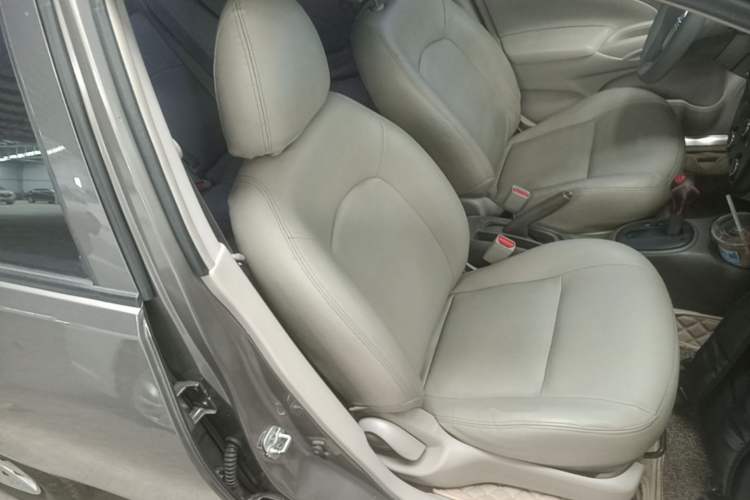 Used Nissan Sunny 2015 1.5XE CVT Comfort Edition Right Front Seat
