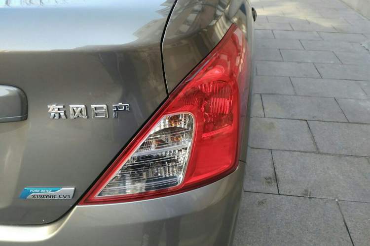 Used Nissan Sunny 2015 1.5XE CVT Comfort Edition Right Rear Taillight