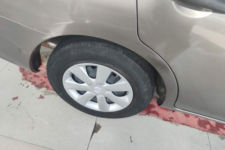 Used Nissan Sunny 2015 1.5XE CVT Comfort Edition Right Rear Wheel Hub