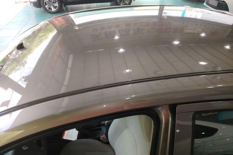 Used Nissan Sunny 2015 1.5XE CVT Elite Edition Roof