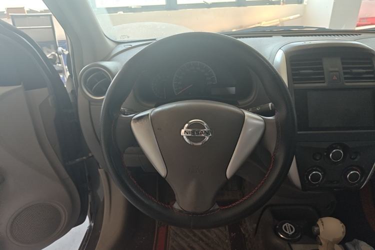 Used Nissan Sunny 2015 1.5XE CVT Master Edition Steering Wheel