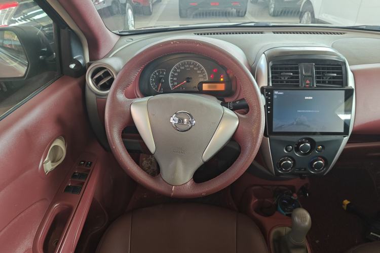 Used Nissan Sunny 2015 1.5XE Manual Comfort Edition Steering Wheel