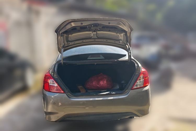 Used Nissan Sunny 2015 1.5XE CVT Comfort Edition Trunk