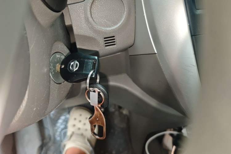 Used Nissan Sunny 2015 1.5XE CVT Elite Edition Vehicle Key