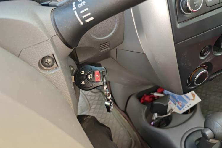 Used Nissan Sunny 2015 1.5XE CVT Comfort Edition Vehicle Key