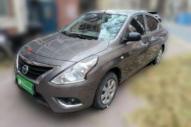 Ojetý Nissan Sunny 2015 1.5XE CVT Master Edition