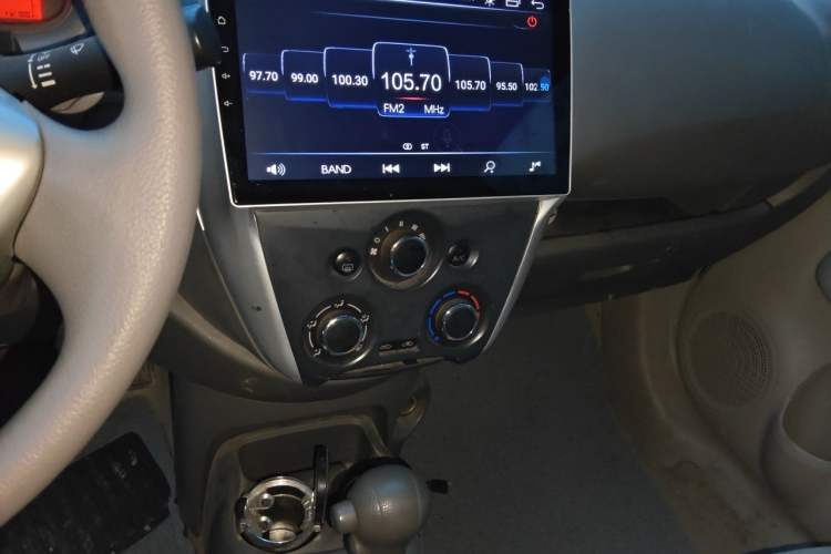Used Nissan Sunny 2015 1.5XE CVT Comfort Edition Audio And AC Panel