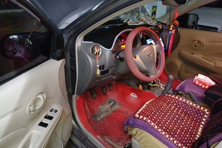 Used Nissan Sunny 2015 1.5XE Manual Comfort Edition Driver Seat