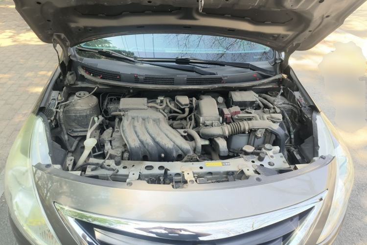Used Nissan Sunny 2015 1.5XE Manual Master Edition Engine Bay