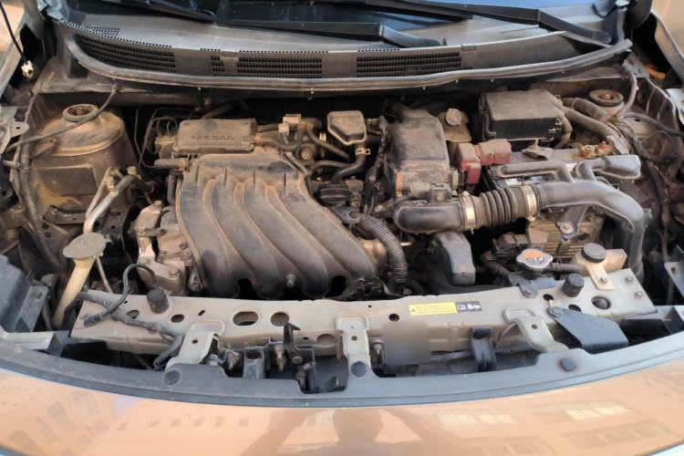Used Nissan Sunny 2015 1.5XE CVT Elite Edition Engine Bay