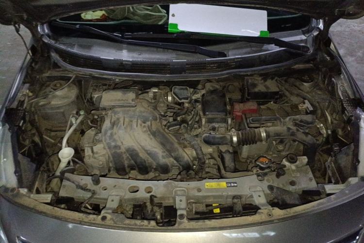 Used Nissan Sunny 2015 1.5XE Manual Comfort Edition Engine Bay