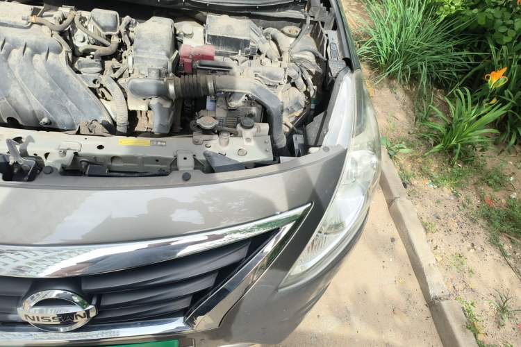Used Nissan Sunny 2015 1.5XE CVT Comfort Edition Engine Bay Left