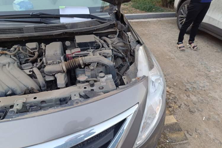 Used Nissan Sunny 2015 1.5XE CVT Comfort Edition Engine Bay Left