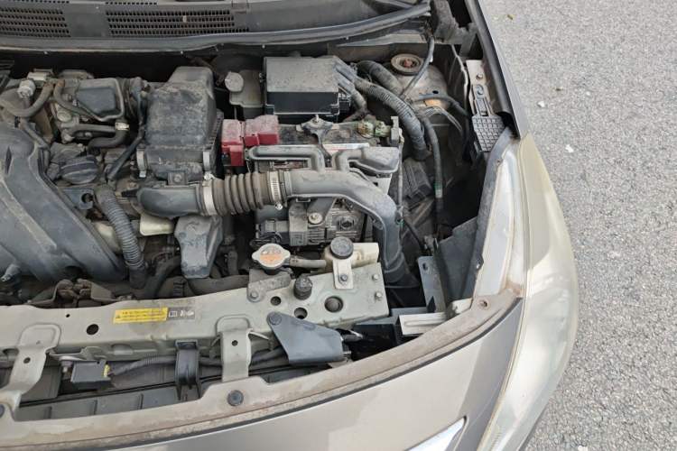 Used Nissan Sunny 2015 1.5XE CVT Comfort Edition Engine Bay Left