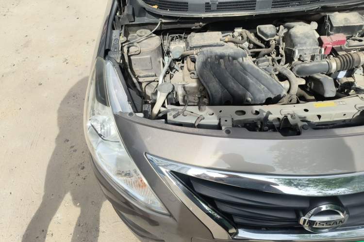 Used Nissan Sunny 2015 1.5XE CVT Comfort Edition Engine Bay Right