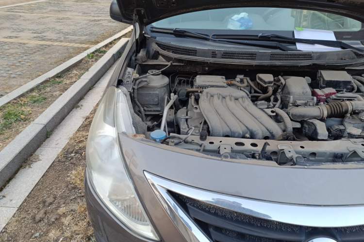 Used Nissan Sunny 2015 1.5XE CVT Comfort Edition Engine Bay Right