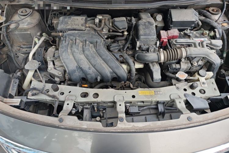 Used Nissan Sunny 2015 1.5XE CVT Comfort Edition Engine Bay
