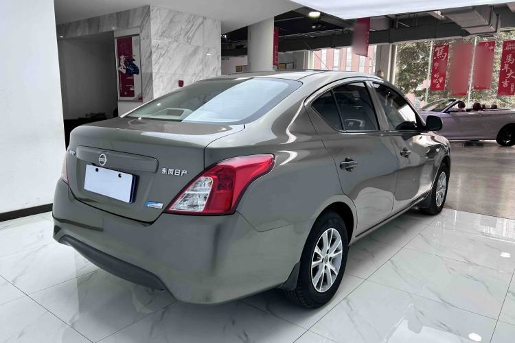 Used Nissan Sunny 2015 1.5XE CVT Comfort Edition Exterior 6