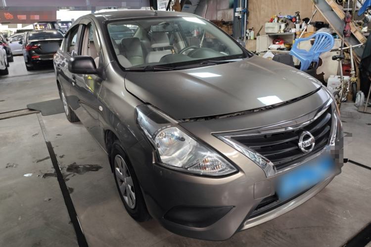 Used Nissan Sunny 2015 1.5XE CVT Elite Edition Front Right 45 Deg