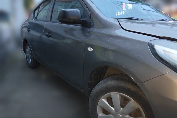 Used Nissan Sunny 2015 1.5XE CVT Comfort Edition Front Right 45 Deg