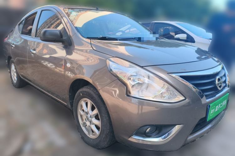Used Nissan Sunny 2015 1.5XE Manual Master Edition Front Right 45 Deg