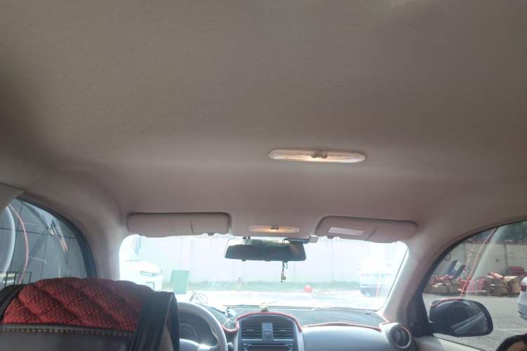 Used Nissan Sunny 2015 1.5XE Manual Comfort Edition Headliner