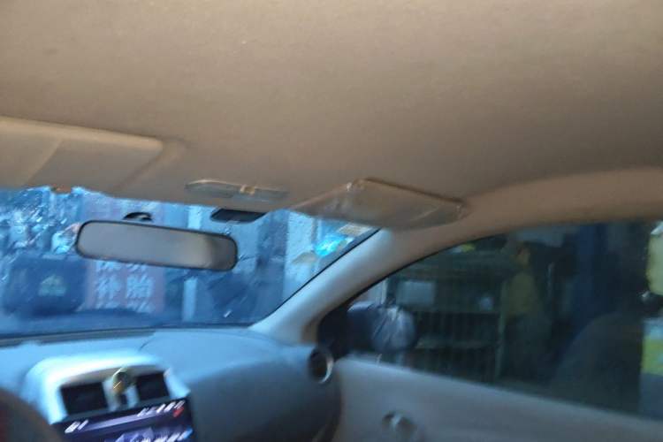 Used Nissan Sunny 2015 1.5XE CVT Comfort Edition Headliner