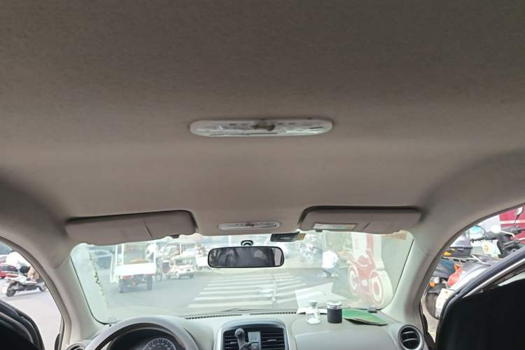 Used Nissan Sunny 2015 1.5XE CVT Comfort Edition Headliner