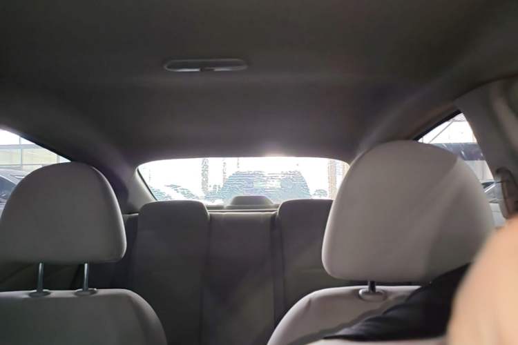 Used Nissan Sunny 2015 1.5XE Manual Comfort Edition Headliner