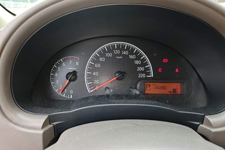 Used Nissan Sunny 2015 1.5XE CVT Comfort Edition Instrument Cluster