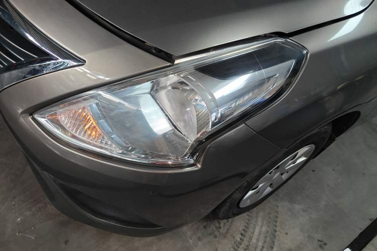 Used Nissan Sunny 2015 1.5XE CVT Elite Edition Left Front Headlight