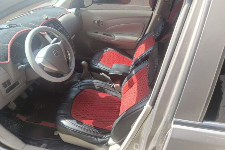Used Nissan Sunny 2015 1.5XE Manual Comfort Edition Left Front Seat