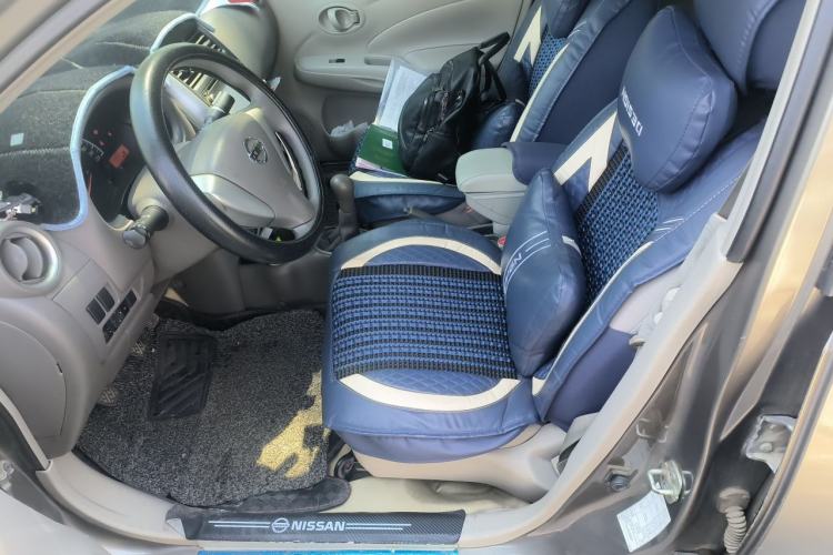 Used Nissan Sunny 2015 1.5XE Manual Master Edition Left Front Seat