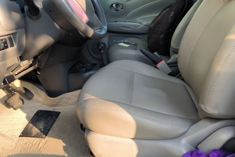 Used Nissan Sunny 2015 1.5XE CVT Elite Edition Left Front Seat