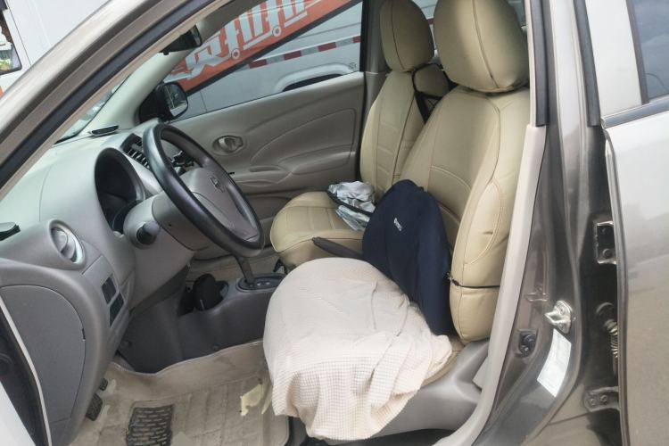 Used Nissan Sunny 2015 1.5XE CVT Comfort Edition Left Front Seat