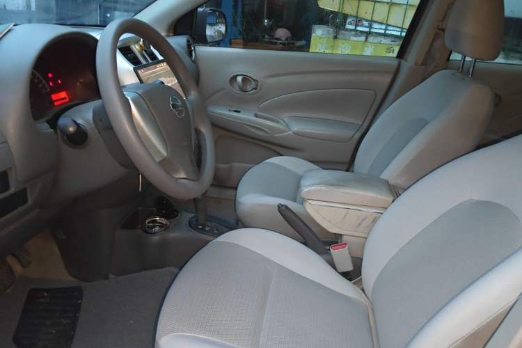 Used Nissan Sunny 2015 1.5XE CVT Comfort Edition Left Front Seat
