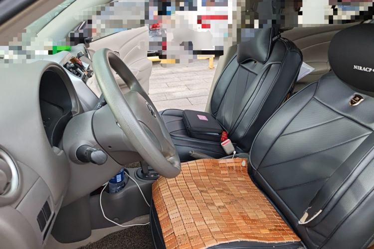 Used Nissan Sunny 2015 1.5XE CVT Comfort Edition Left Front Seat